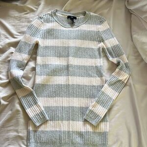 GAP ribbed crew neck sweater